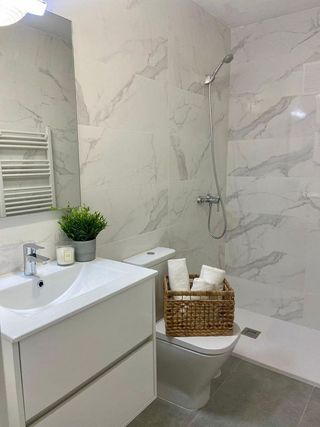 Piso en venta en Natahoyo en Gijón