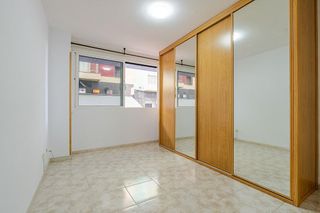 Piso en venta en Santa Catalina - Canteras en Palmas de Gran Canaria(Las)