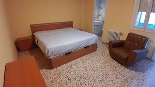 Piso en venta en Yecla