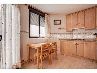 Piso en venta en Altozano - Conde Lumiares en Alicante