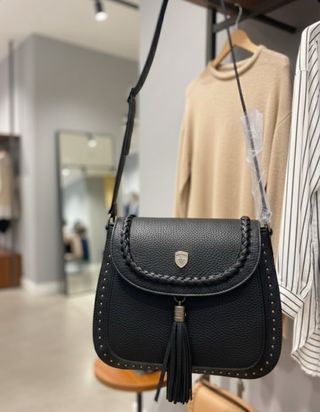 Bolso bandolera piel negro