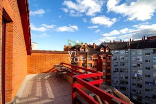 Piso en venta en Santo Domingo en Oviedo