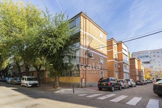 Piso en venta en Reyes Católicos en Alcalá de Henares