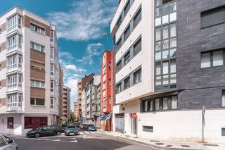 Piso en venta en El Llano en Gijón