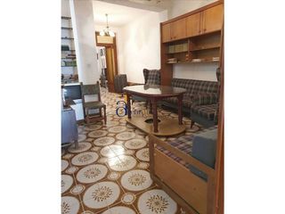 Piso en venta en Lucena