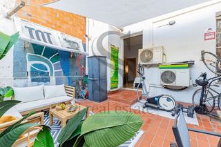 Piso en venta en El Raval en Barcelona