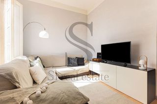 Piso en venta en El Raval en Barcelona