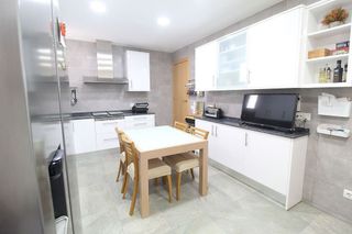 Casa adosada en venta en Sant Andreu de Palomar en Barcelona