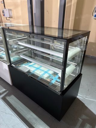 Vitrina Pastelera Refrigerada