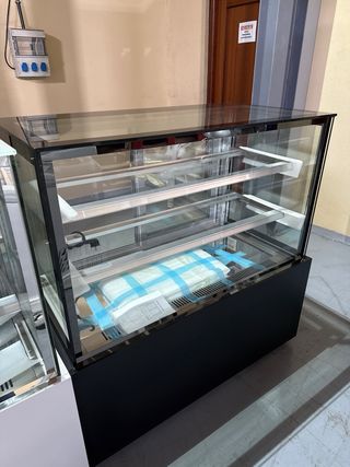 Vitrina Pastelera Refrigerada