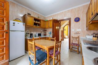Casa adosada en venta en Viator