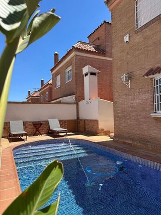 Chalet en venta en Monforte del Cid