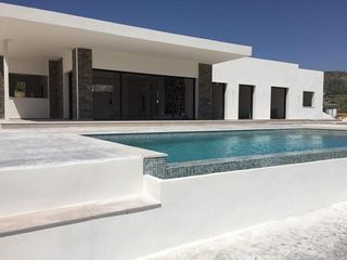 Chalet en venta en Pinós