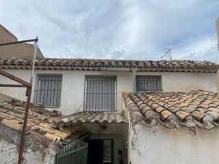 Chalet en venta en Tobarra