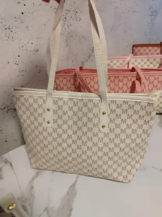 Bolsos grandes mujer beige y rosa