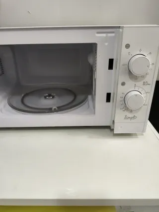 Microondas blanco