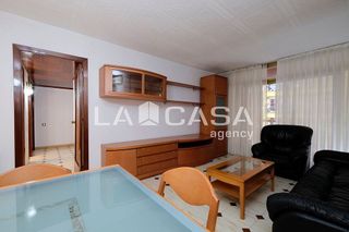 Piso en venta en Canyelles en Barcelona