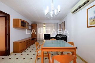 Piso en venta en Canyelles en Barcelona