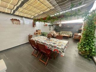 Casa adosada en venta en Don Benito