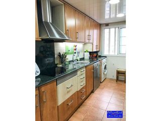 Piso en venta en Bellvitge en Hospitalet de Llobregat, L´