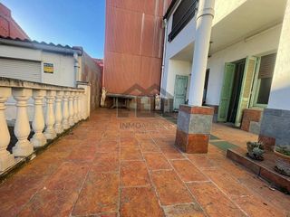 Casa adosada en venta en Ctra. Santpedor - Bases de Manresa en Manresa