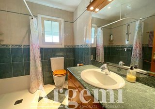 Chalet en venta en Palau-solità i Plegamans