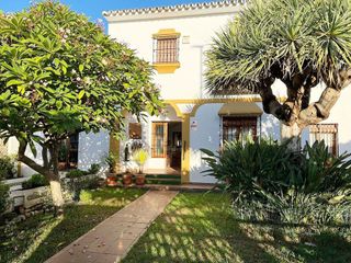 Chalet en venta en Capuchinos en Vélez-Málaga
