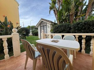 Casa adosada en venta en Les Marines/Las Marinas en Dénia