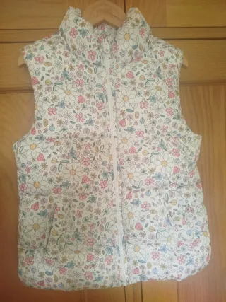 Chaleco acolchado floral