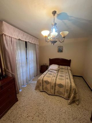 Chalet en venta en Lucena