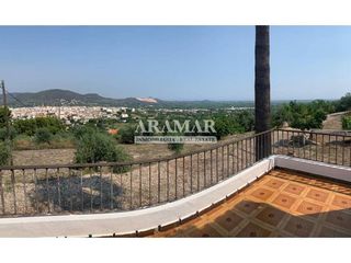 Chalet en venta en Pego