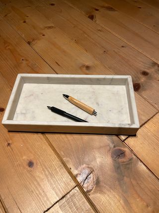 Porta oggetti scrivania marmo bianco