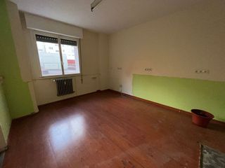 Piso en venta en Centro en Gijón