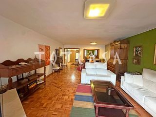 Piso en venta en Praza España - Casablanca en Vigo