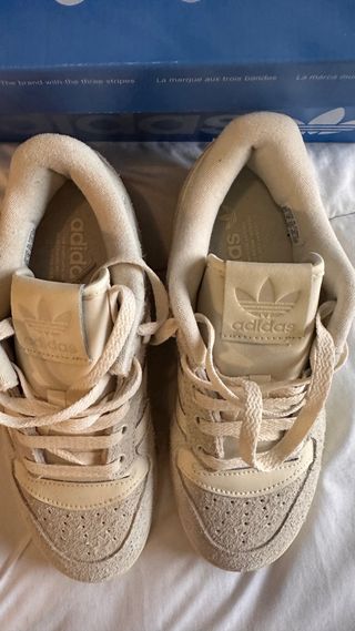Zapatillas Adidas Beige Talla 39 1/3