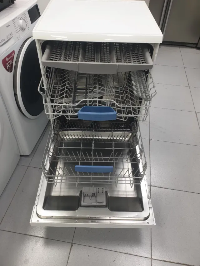 Lavavajillas Bosch Super Silence 3 Bandejas