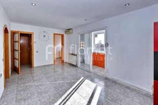 Piso en venta en Concòrdia en Sabadell