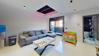 Dúplex en venta en Creu de Barberà en Sabadell