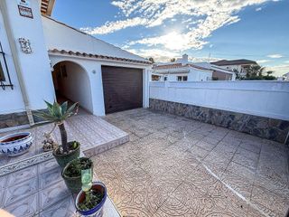 Casa pareada en venta en La Siesta - El Salado - Torreta en Torrevieja