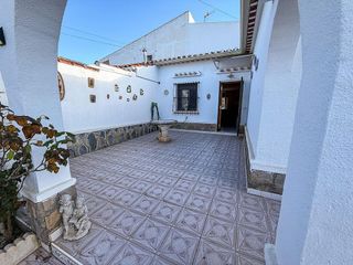 Casa pareada en venta en La Siesta - El Salado - Torreta en Torrevieja