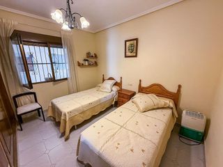 Casa pareada en venta en La Siesta - El Salado - Torreta en Torrevieja
