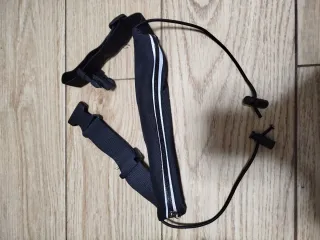 Portadorsal ajustable con cordón elástico