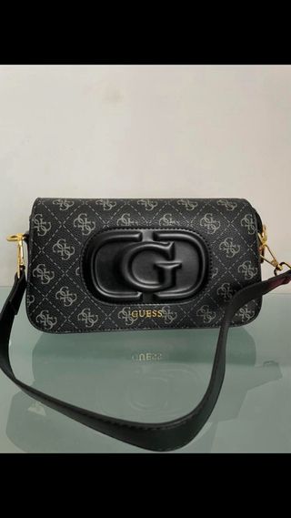 Borsetta Guess monogram nera e grigia