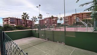 Piso en venta en Vistahermosa en Alicante