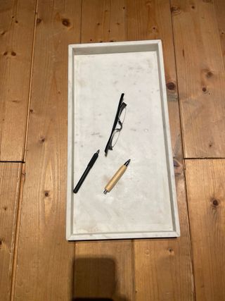 Porta oggetti scrivania marmo bianco