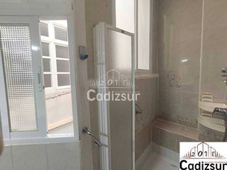 Piso en venta en La Caleta - La Viña en Cádiz