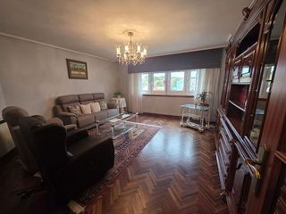 Piso en venta en Os Mallos - San Cristóbal en Coruña (A)