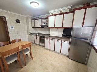 Piso en venta en Os Mallos - San Cristóbal en Coruña (A)