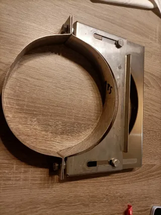 Abrazadera Inox Chimenea 185mm Extensible