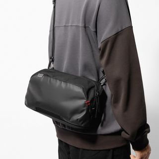 BOLSA TRANSPORTE TOMTOC PARA CONSOLAS PORTATILES